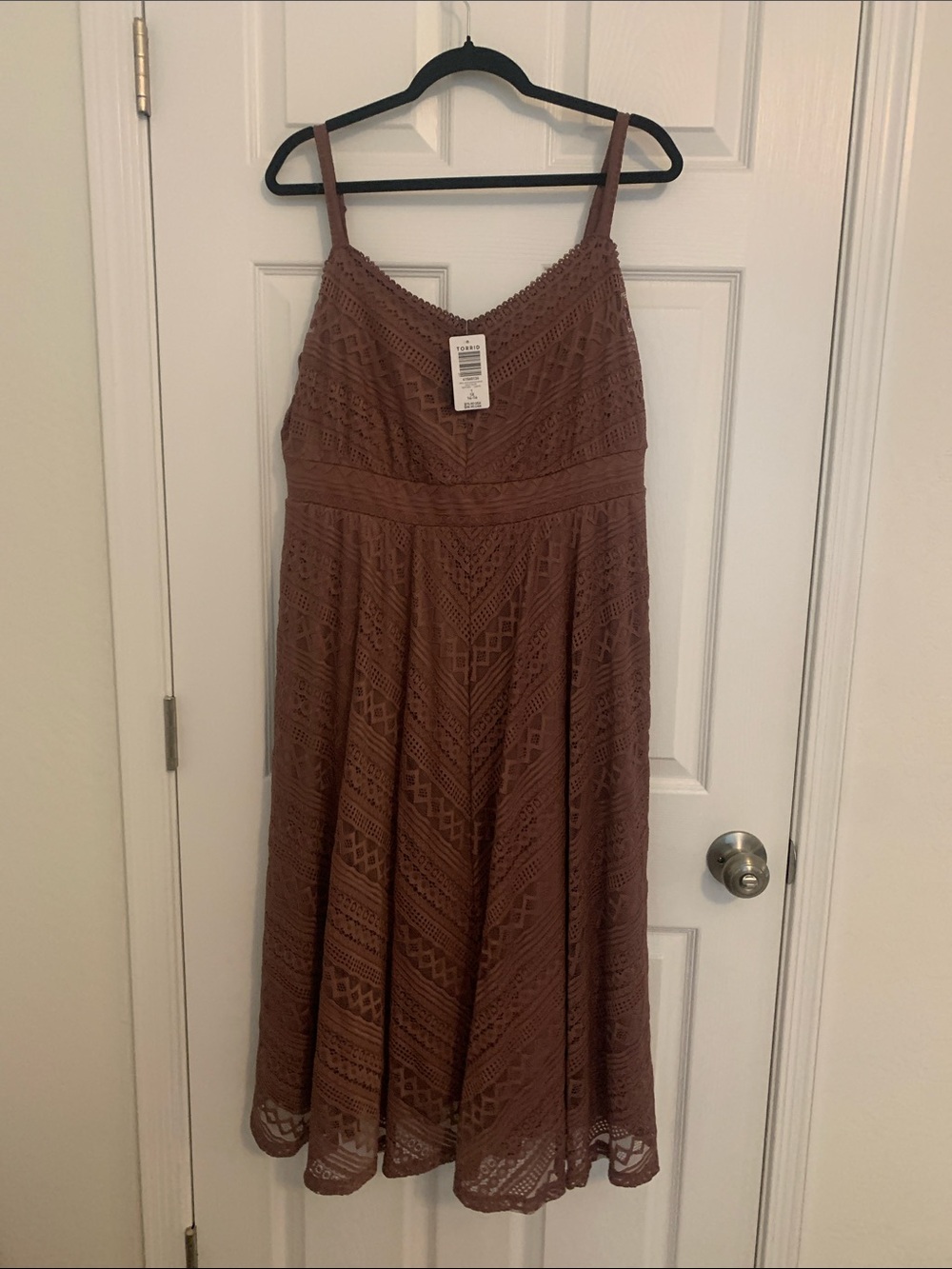 Torrid Lace A-Line Spaghetti Strap Dress in Dusty Rose with Pockets